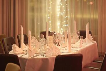 Reykjavik Natura   Berjaya Iceland Hotels