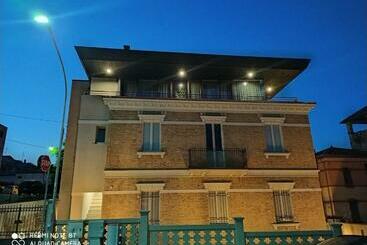 住宿加早餐 Villa Actea