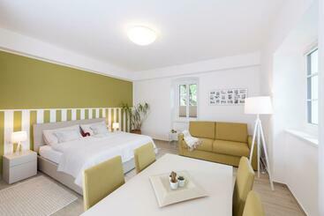 پانسیون Villa Bella Vista   Apartment Green