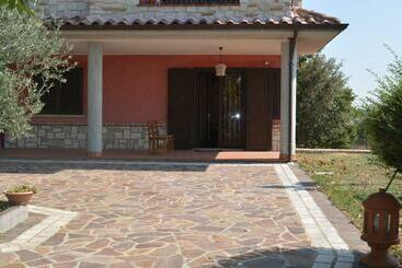 ベッドアンドブレックファースト Da Nicolo