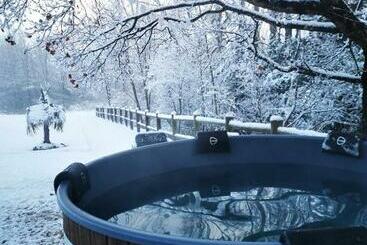 ベッドアンドブレックファースト L étang De La Tourne