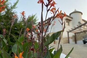 پانسیون Villa Sunshine Countryside Resort