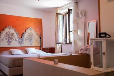 צימר Dolce Farnetta En Suite Spa & Yoga