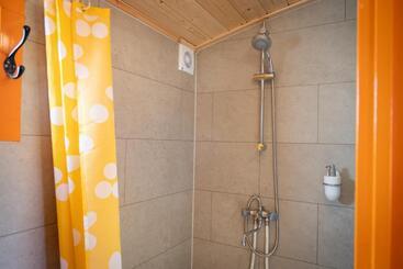 Shanti B&b