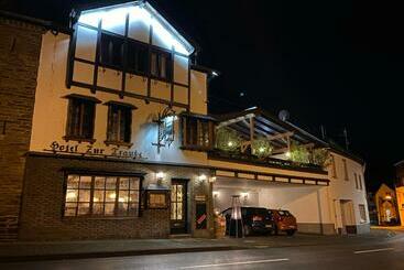 호텔 Restaurant Zur Traube