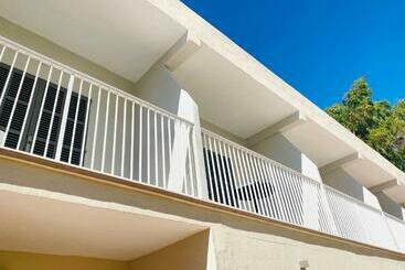 هاستل Hostal Villa Senese