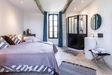 B&b Du Couvent, Vue Château