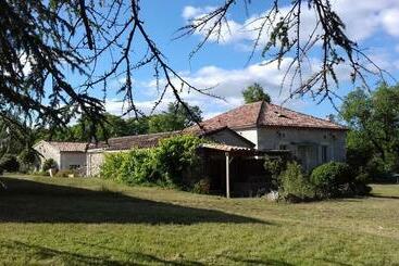 Bed and Breakfast Domaine De Séguéla
