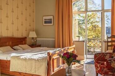 Отель L Station