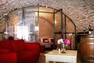 펜션 Chambre D Hote De Charme Avec Plein D Authenticité Du 13 ème Siècle