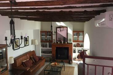 مبيت وإفطار Casa Alice Salar