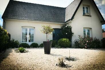 مبيت وإفطار Les Chambres D Hôtes Du Faubourg