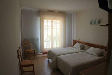 Пансион Cascadas De Puente Ra