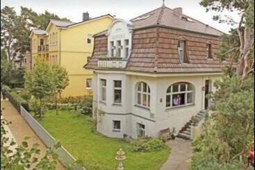 پانسیون Villa Harmonie