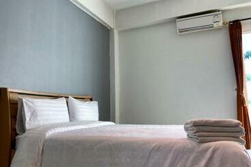Uh Hostel
