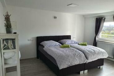 Zum Obstler   Gaststätte Und Pension