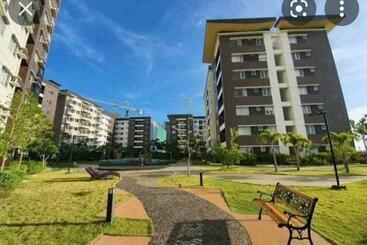 Avida Atria T2  B, Near S&r And Sm City By Denice