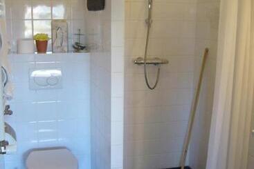 تختخواب و صبحانه De Stjelp Pleats