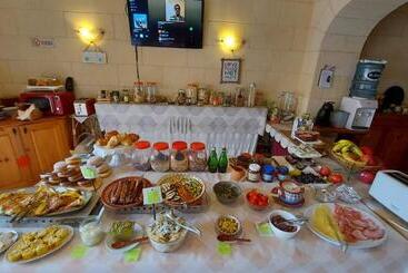 پانسیون Business Accommodation By Happy&healthy Gozo