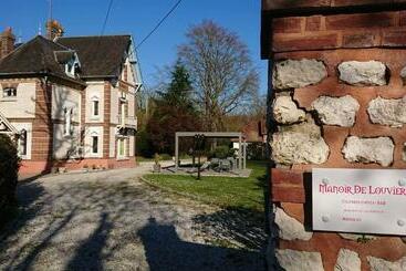 تختخواب و صبحانه Le Manoir De Louviers