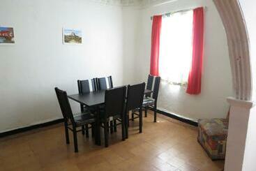 膳宿费 Amplio Departamento Para Grupos O Familias