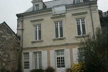 بنسيون Quai St Paul