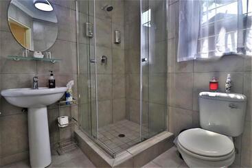 بنسيون The Ranch Guesthouse