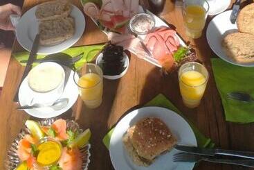 Bed and Breakfast Gäste Und Messezimmer Adelheidsdorf