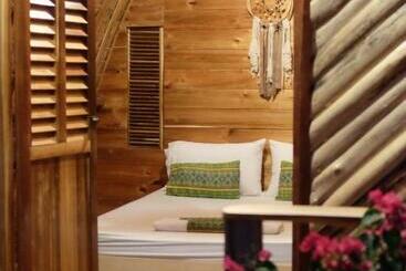 پانسیون Palayan Paradise Huts