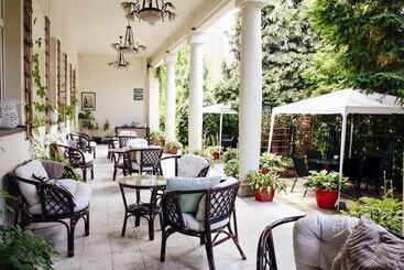 شقة فندقية Miodosytnia Apart