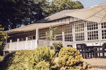 هتل Arnbjerg Pavillonen