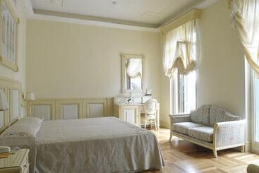 酒店 De Paris Sanremo