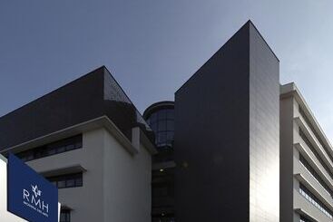 בית מלון כפרי Rmh Modena Des Arts