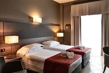 בית מלון כפרי Sunflower