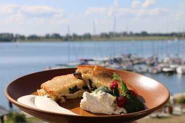 בית מלון כפרי Zamek Ryn