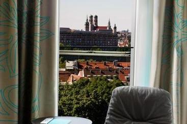 Motel One Munich   Deutsches Museum