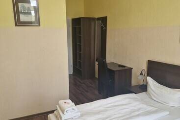 پانسیون Am Stuttgarter Eck