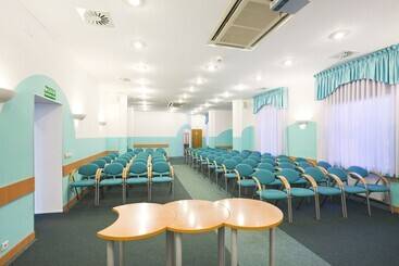 هتل Aiden By Best Western Lodz