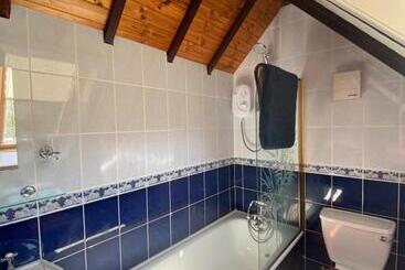 Bed and Breakfast Loch Arklet House