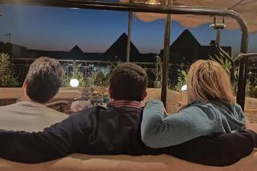 Draz Pyramids View Bed & Breakfast