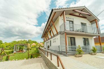 מלון דירות Ubytovanie Agate