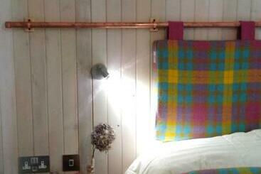 住宿加早餐  Blas Rooms