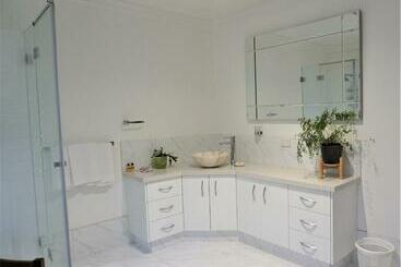 Broxholme B&b