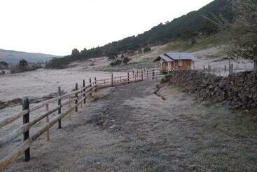 پانسیون Cabanas Fazenda Da Raia