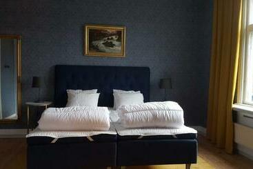 Retkeilymaja Romme Logi