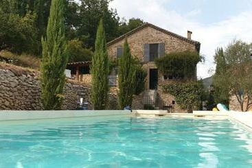 مبيت وإفطار Le Ptit Cottage