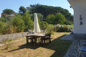 민박 La Casa Di Artemide Affittacamere Le Venelle