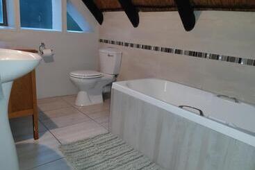 住宿加早餐  Little Tree Loft 2