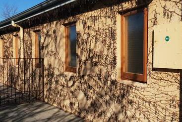 پانسیون Fechner Place Barossa, 1 Bed, 1 Bath & Wine