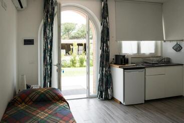 هتل آپارتمان L  Aia Di Carinda R.t.a